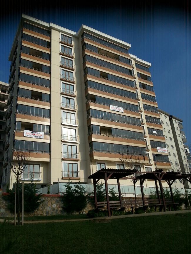 Ada Park Apartmanı